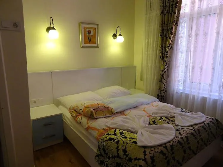 Tulip Guesthouse Istanboel 2*,