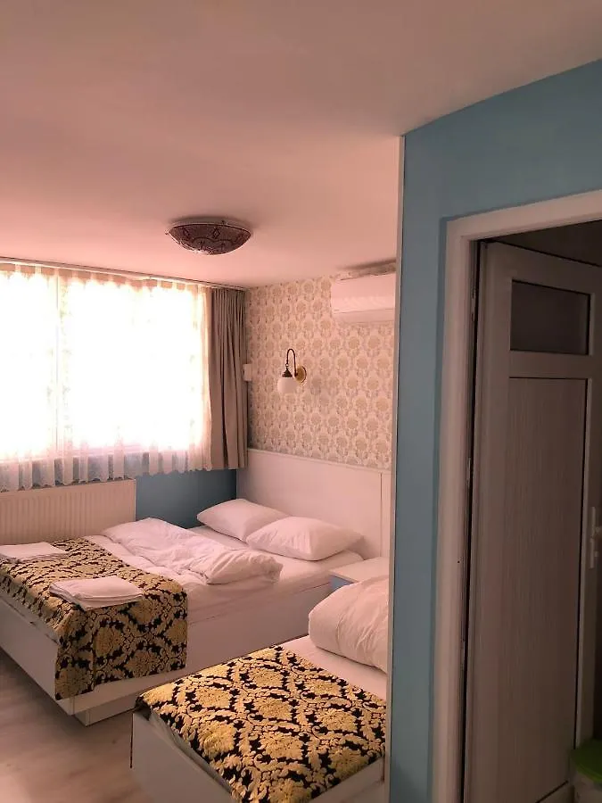 Tulip Guesthouse Istanbulská provincie 2*,